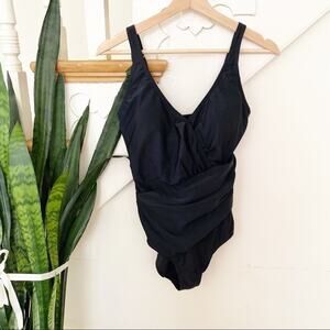 HEAT solid black padded one piece swimsuit sz S